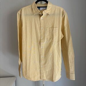 Old Navy Yellow Cotton Button Front Everyday Collared Shirt, Medium